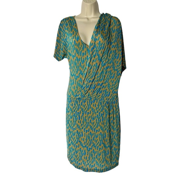 NWT TRACY REESE Revolve Printed Jersey Surplice Midi Dress Medium Drop Waist - Picture 1 of 11